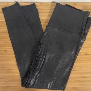 Spanx Faux Leather Pebbled Leggings XL (past season limited edition)